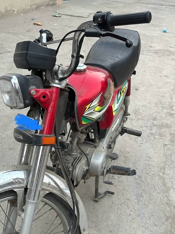 honda 70 2023/24 model 10k millage total genian 0