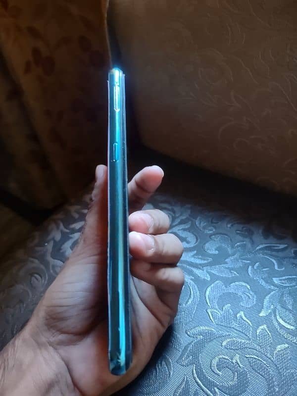 Vivo S1 With Box and Charger 2