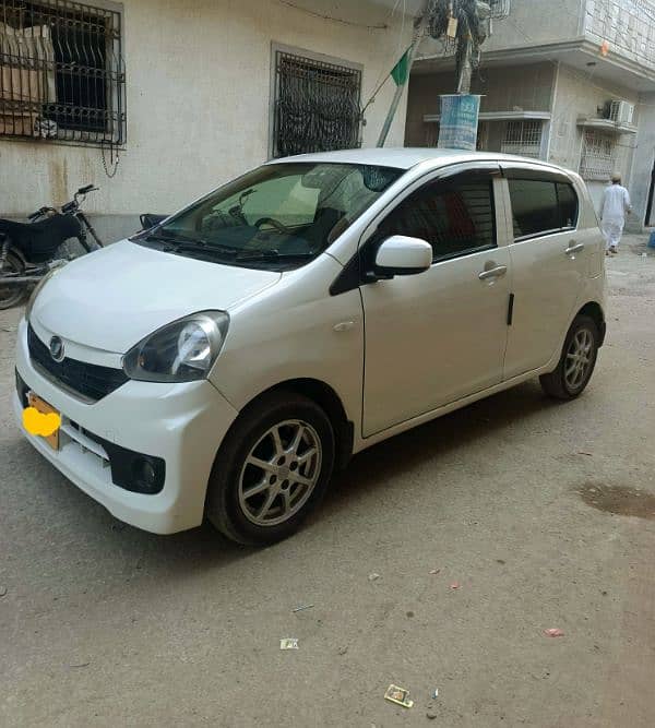 Daihatsu Mira 2014 2