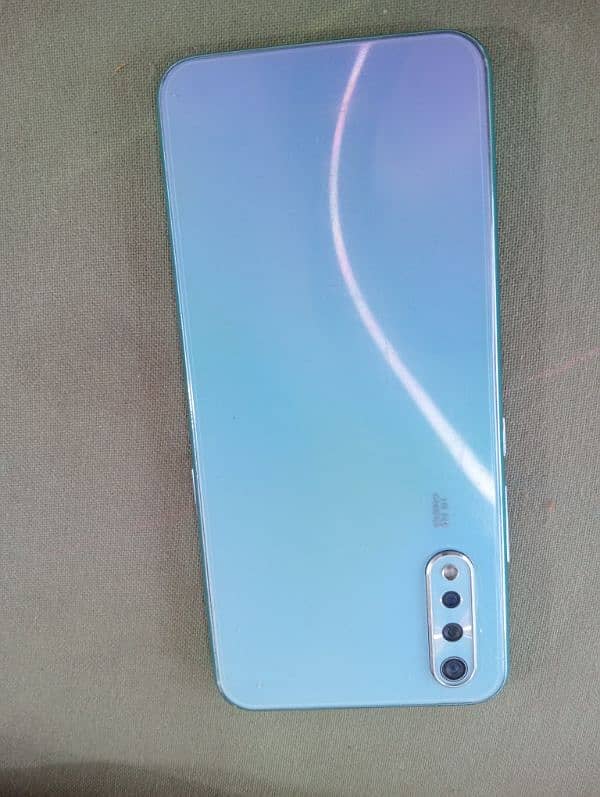 vivo s1 8