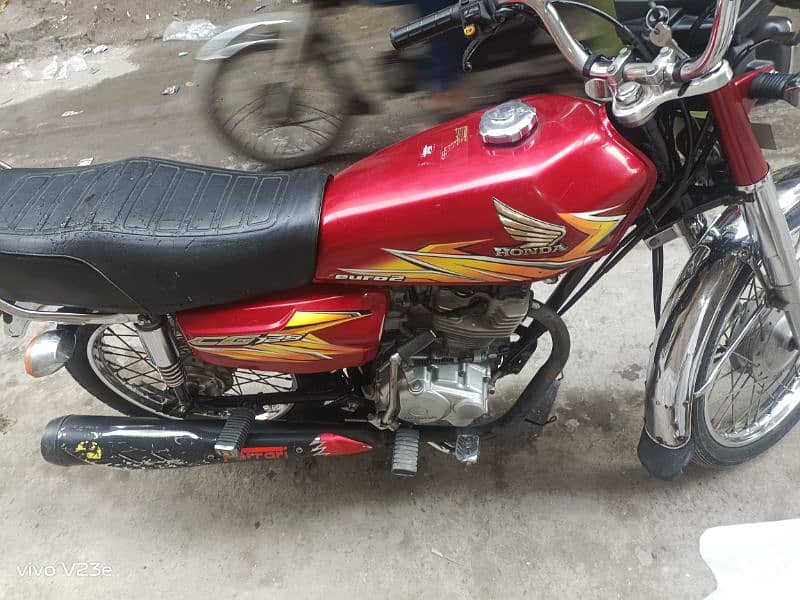 Honda CG125 like a new bike 1