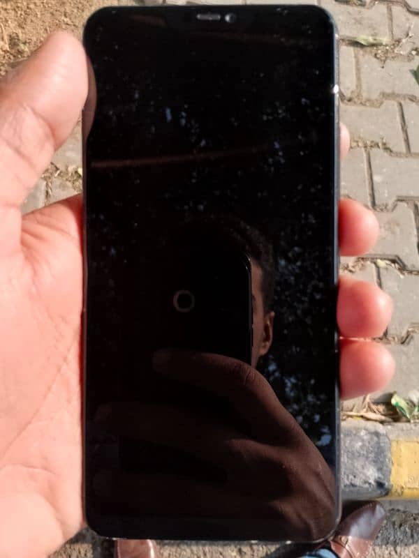 VIVO V9 4/64 GOOD CONDITION NO ANY FAULT PTA OFFICIAL APPROVED 1