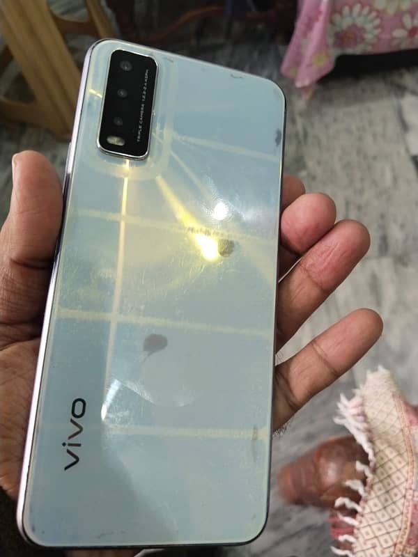 VIVO Y20 With Box 1