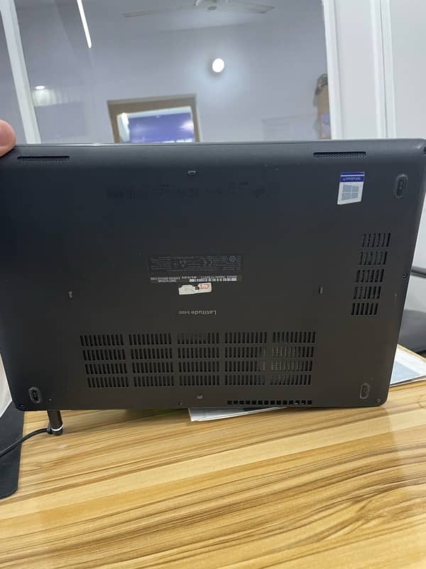 DELL LATITUDE 5490 0