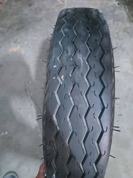 Silver stone tyre 14 Size shehzore 1