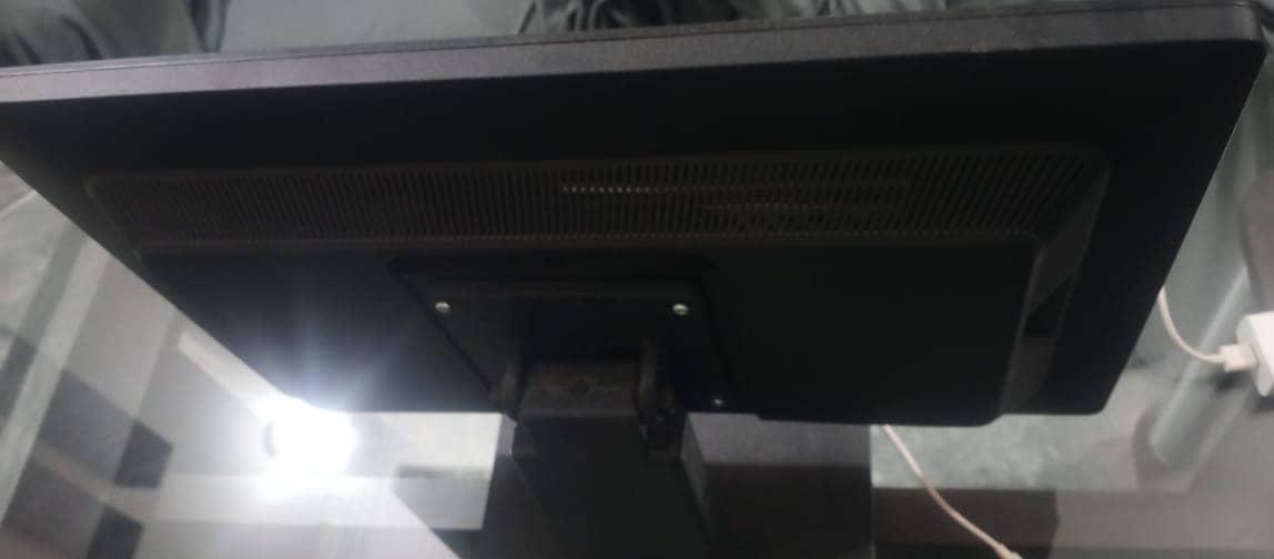 HP LCD 20 inches for urgent Sale 3