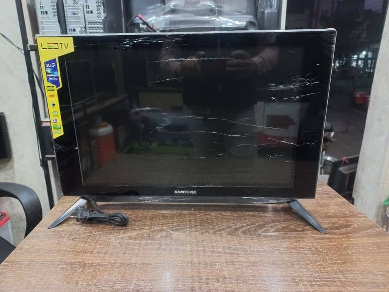 Samsung 24" Android led tv 1