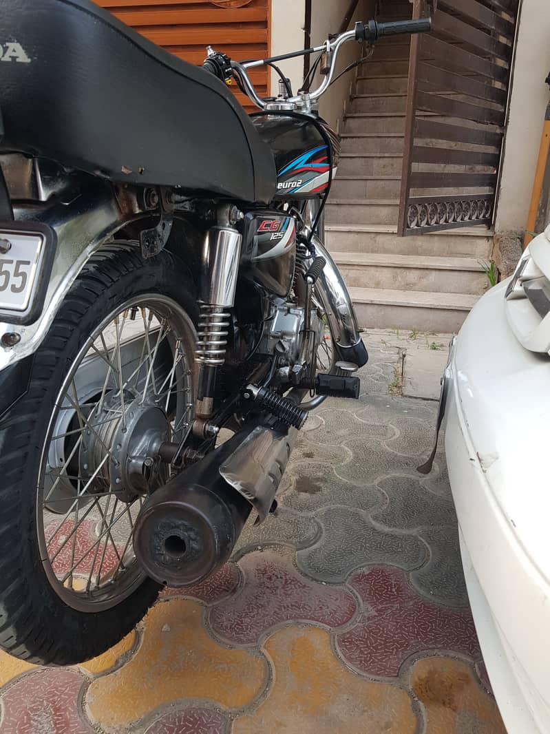 Honda CG 125 2015 6