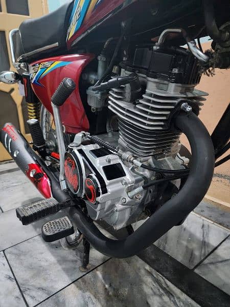 Honda 125 (2018 model) 4