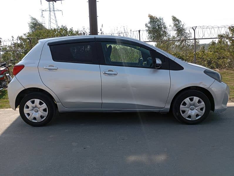 Toyota Vitz 14/18 5