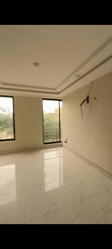 1BED BRAND NEW Non Furnished APARTMENT FOR SALE IN AQBAL BLOCK SECTOR E BAHRIA TOWN LAHORE 5