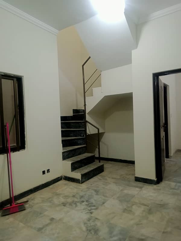 4 marla neat full house for rent in cantt view society near lums dha lhr 7