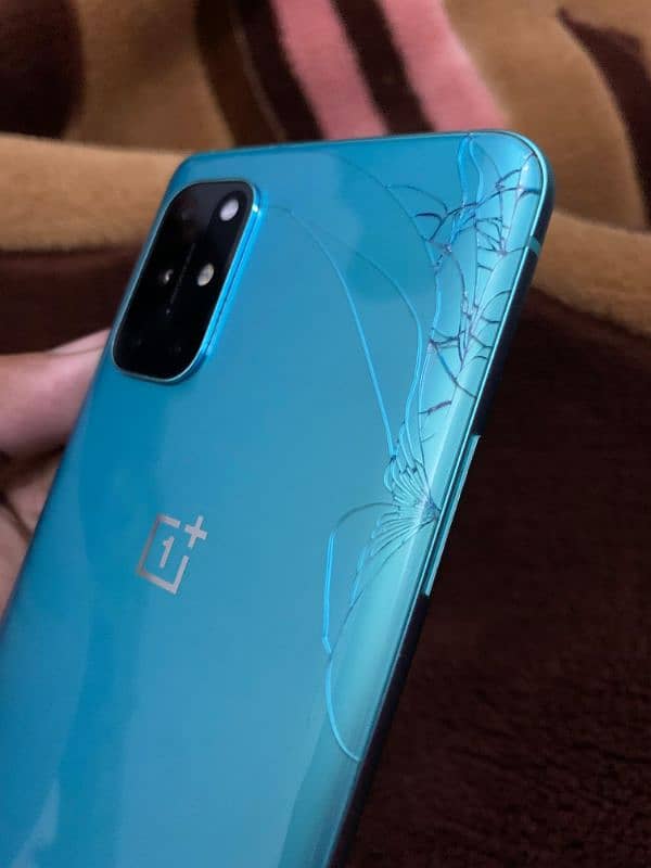 OnePlus 8t 5