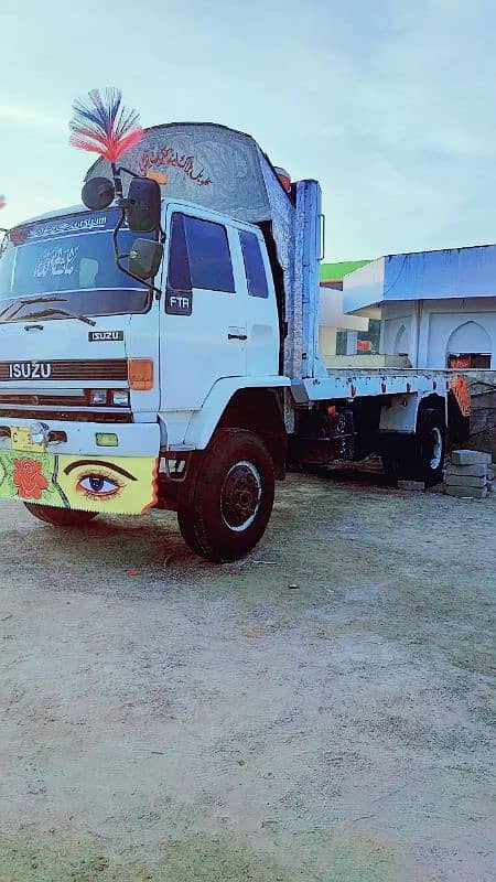 Isuzu ftr 0