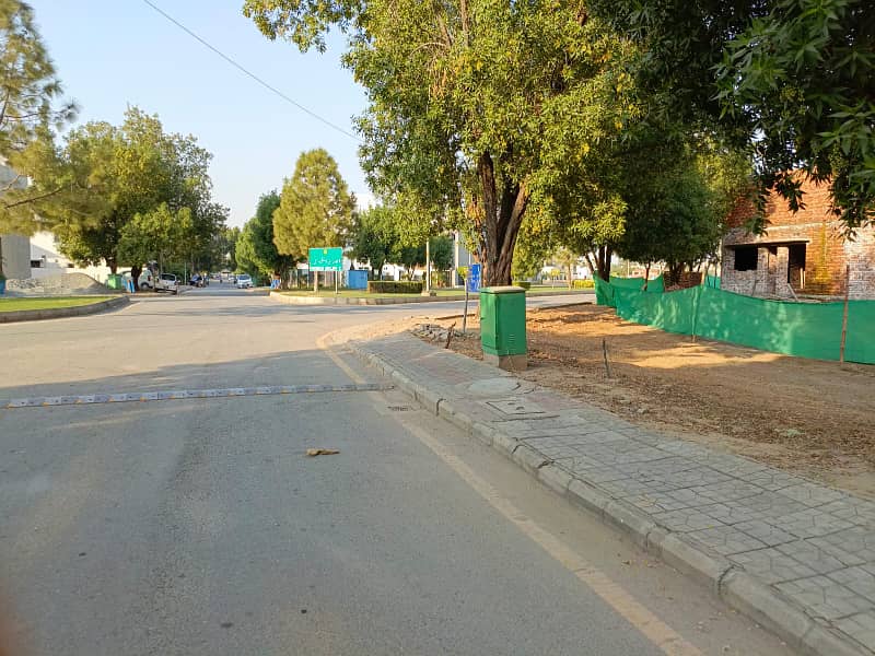 5 Marla Commercial Plot For Sale In Bahria Town Lahore 2