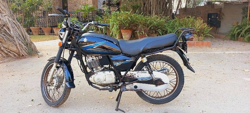 Suzuki GS-150 Available For Sale 2