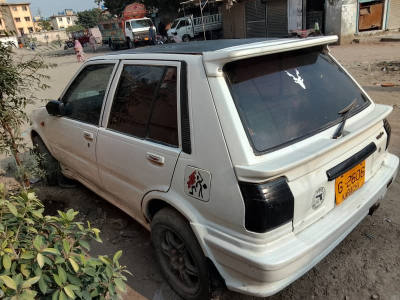 Toyota Starlet 1988 2