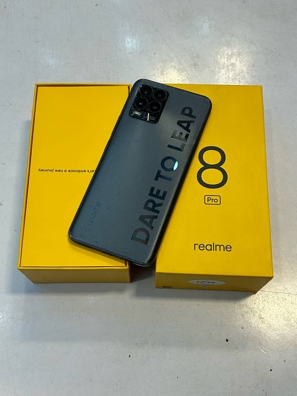 Realme 8 Pro 8/128 0