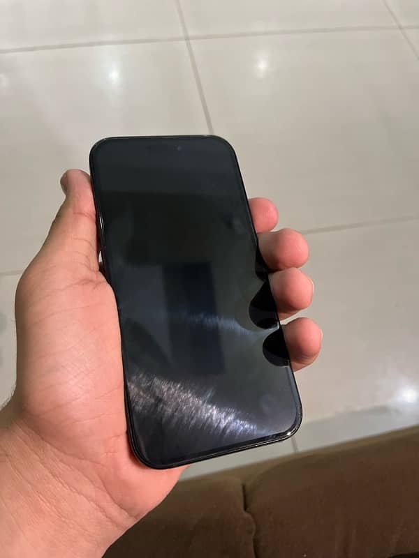 iPhone 15 5