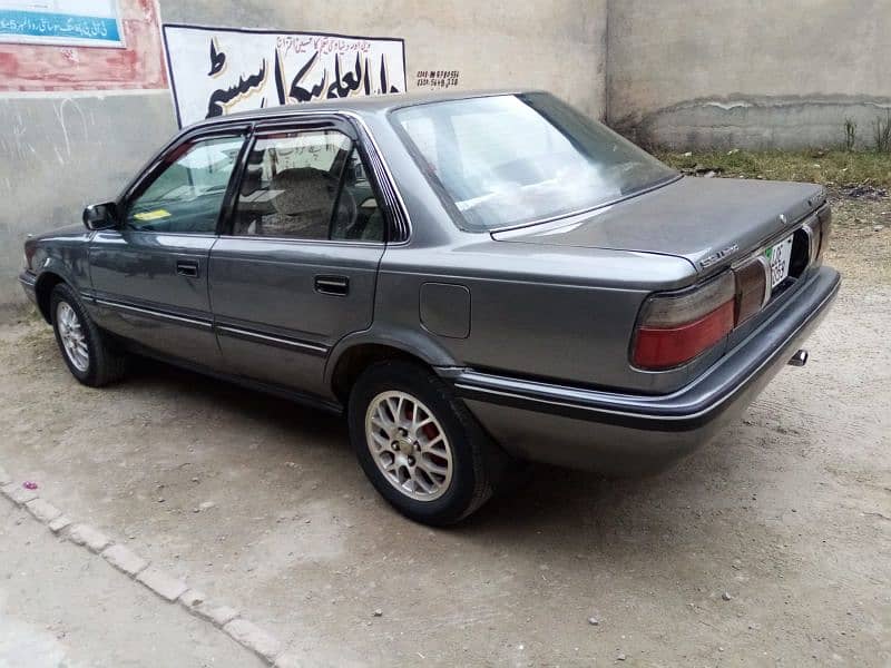 Toyota Corolla XE 1990 0