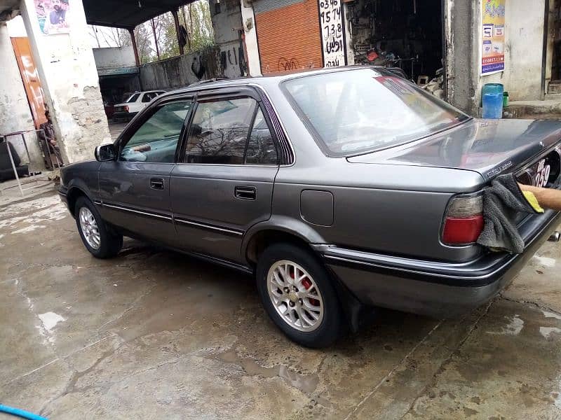 Toyota Corolla XE 1990 6