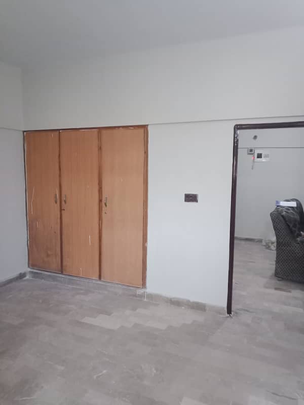 2 Bed Lounge Flat For Rent 8