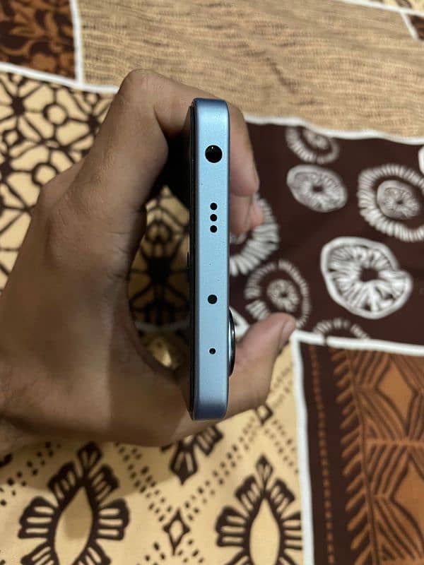 Xiaomi Redme Note 13 (8+8/256) Urgent Sale Cash Needed 3