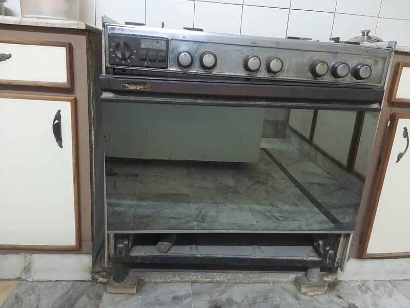 Technogas 4 Burner Stove Oven 1