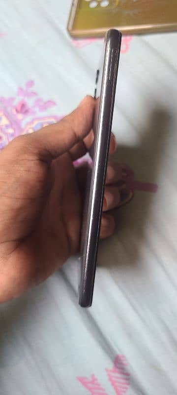 Samsung galaxy a32 6/128 hai pta ok hai 2