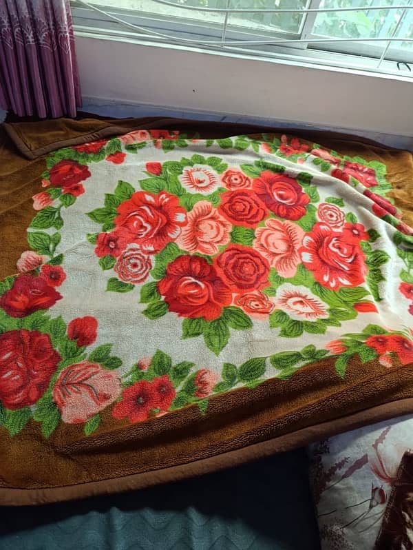 Korean blankets and bed sheets slightly used good condition 7