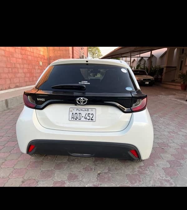 Toyota Yaris 2020 5 A grade 5