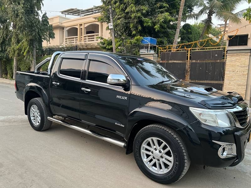 Toyota Hilux Vigo Invincible 2012/19 fully loaded b2b 5