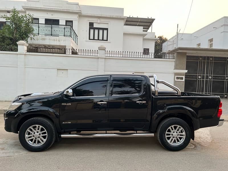 Toyota Hilux Vigo Invincible 2012/19 fully loaded b2b 6