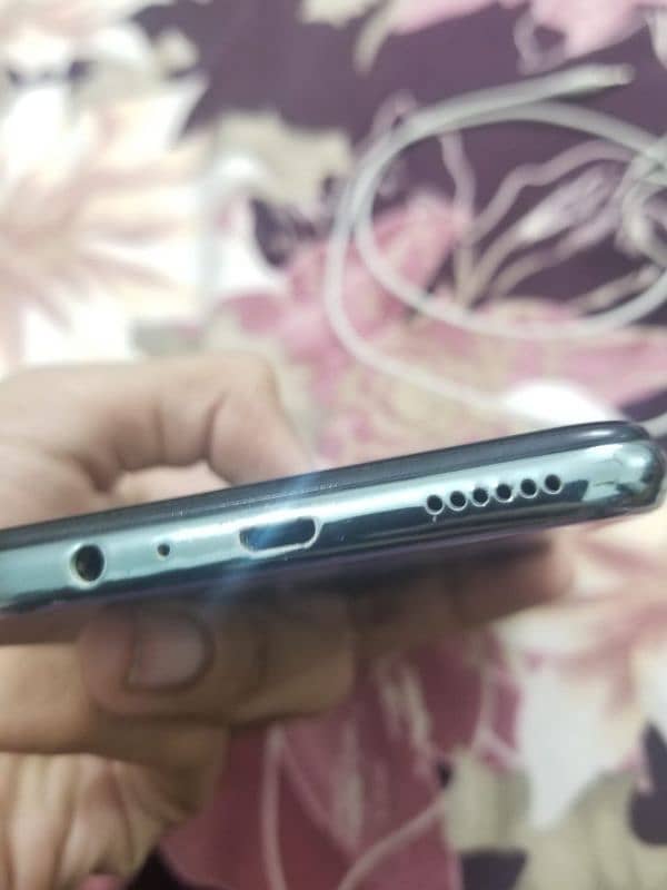 vivo s1  10/10 condition 0