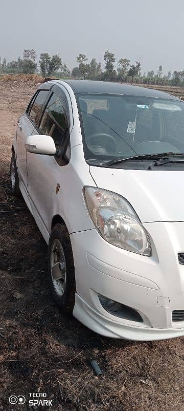 Toyota Vitz 2013 (imported in 2010) 10