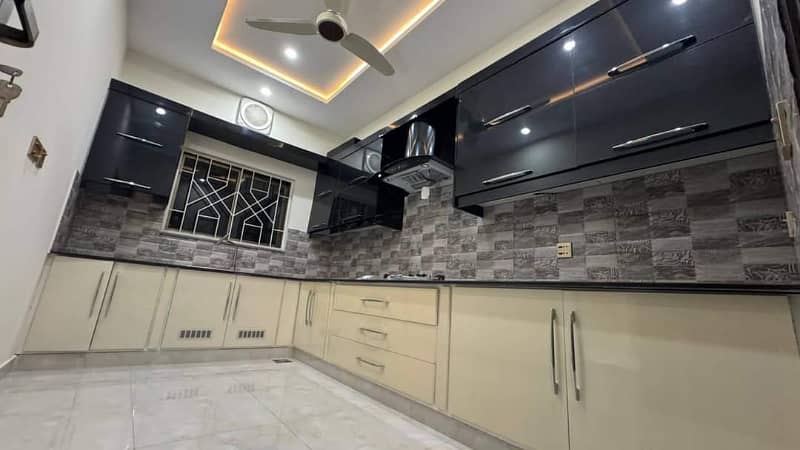 10 Marla Like Brand New Modern House With Gas Available For Rent In Sector C Bahria Town Lahore 3