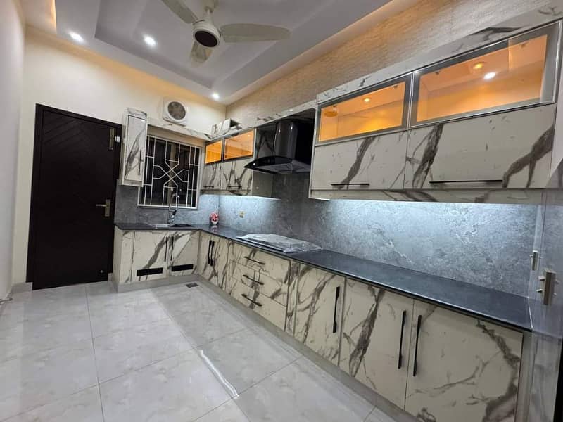 10 Marla Like Brand New Modern House With Gas Available For Rent In Sector C Bahria Town Lahore 7