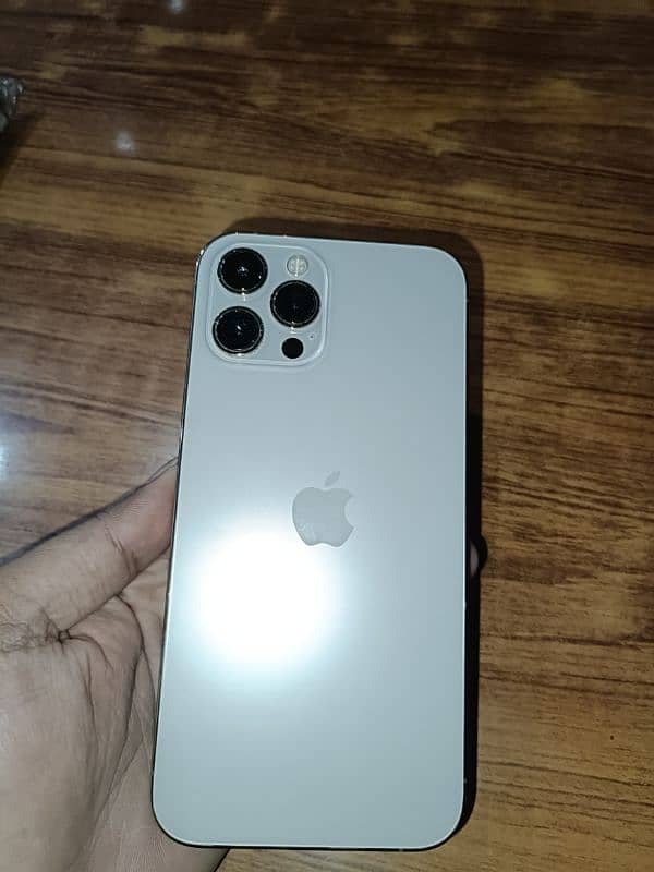 iphone 12 pro max 256 PTA 0