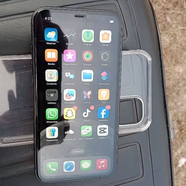 Iphone 11 64gb 10/10 condition Non PTA waterpack for sale 3