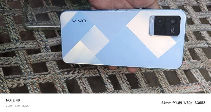 Vivo Y21 2