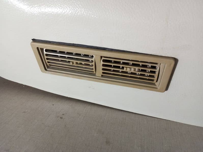 Suzuki Carry Bolan AC Hood, grill, rod and other items 2