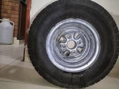 rickshaw tyre