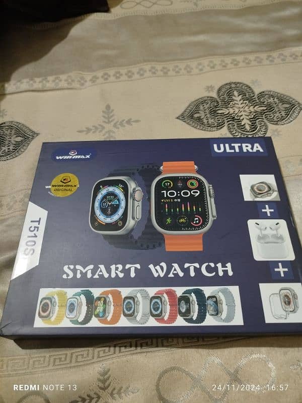 Smart Watch with 6 different straps and charger 1