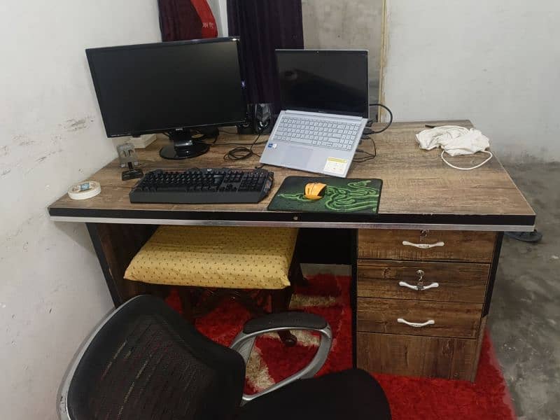 office table gaming table urgent sale 1