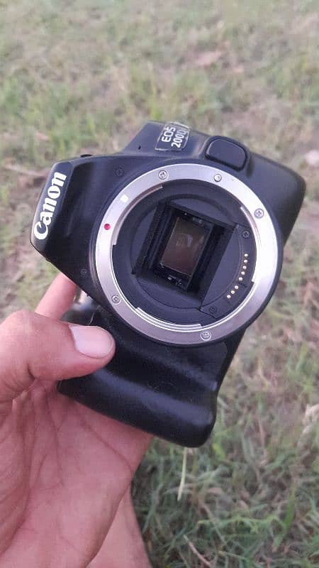 Canon 200D Mark 2 Condition 9/10 6