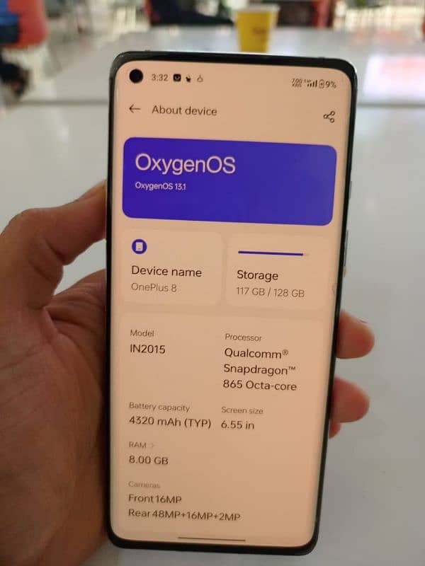 one plus 8 condition 10/9 just only back crack 0