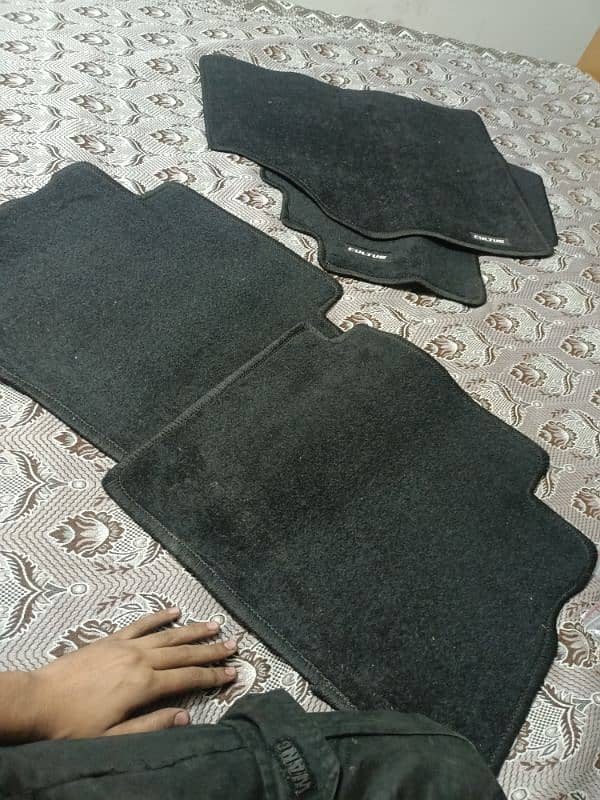 SUZUKI CULTUS NEW MODEL FLOOR MATS 0