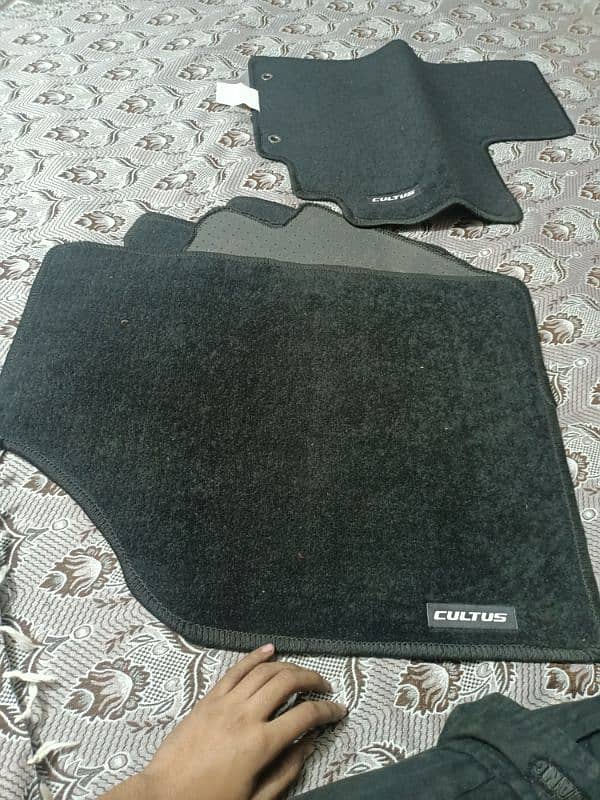 SUZUKI CULTUS NEW MODEL FLOOR MATS 1