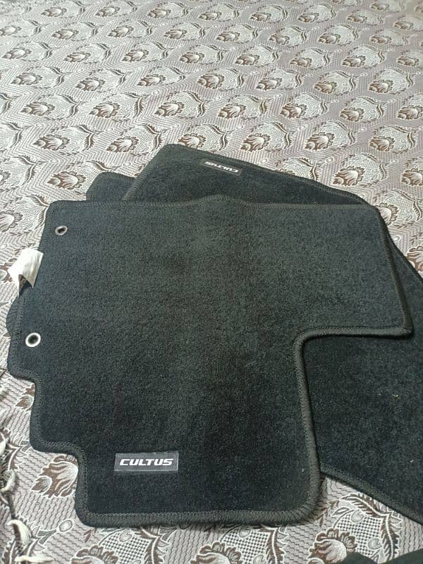 SUZUKI CULTUS NEW MODEL FLOOR MATS 2