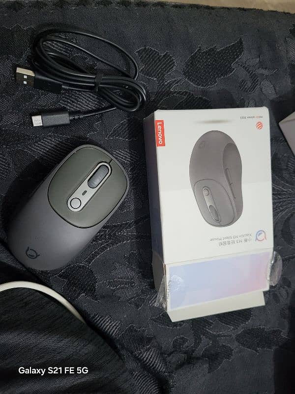 Lenovo X1 Gaming Bluetooth mouse 1